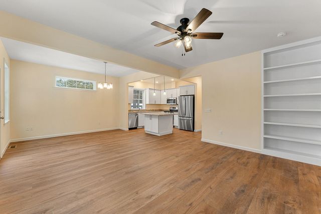 14R Dogwood Circle 14R Kousa, Milton, VT 05468
