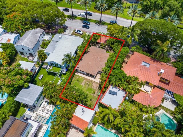 2054 Alton Rd, Miami Beach, FL 33140