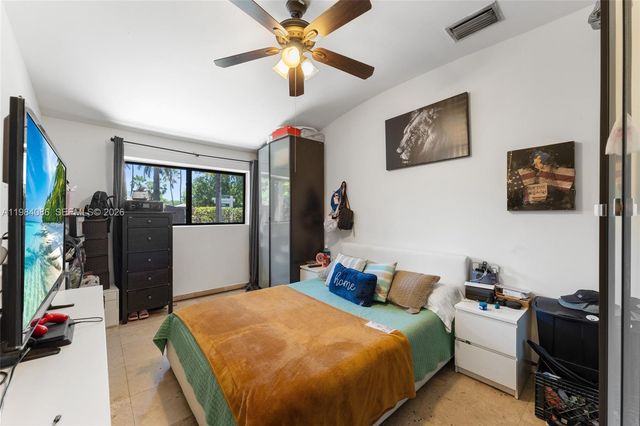 2054 Alton Rd, Miami Beach, FL 33140