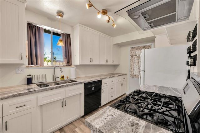 73073 Sun Valley, 29 Palms, CA 92277