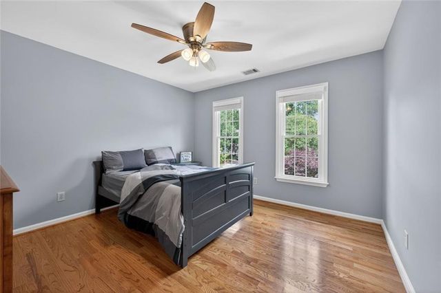 865 Devenish Lane, Roswell, GA 30075