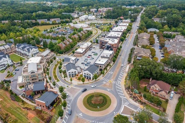 865 Devenish Lane, Roswell, GA 30075