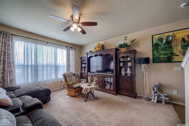 9630 Copper, Converse, TX 78109