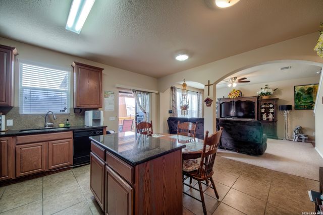 9630 Copper, Converse, TX 78109