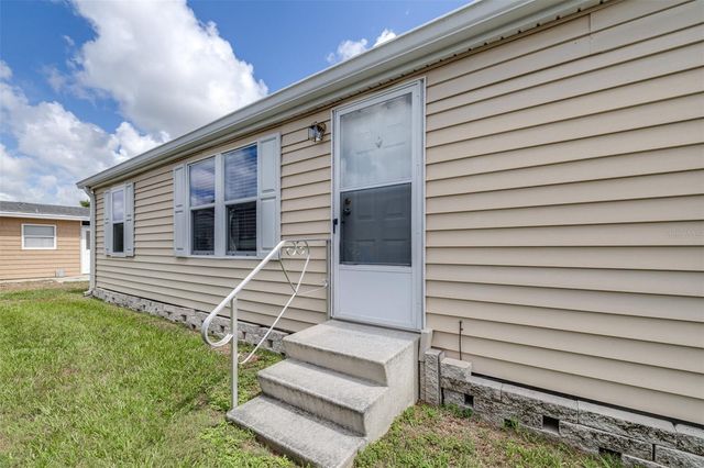 3041 SHORT LEAF STREET, Wesley Chapel, FL 33543