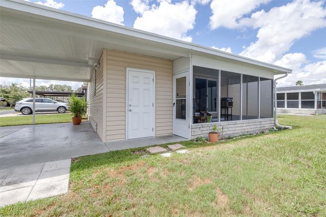 3041 SHORT LEAF STREET, Wesley Chapel, FL 33543