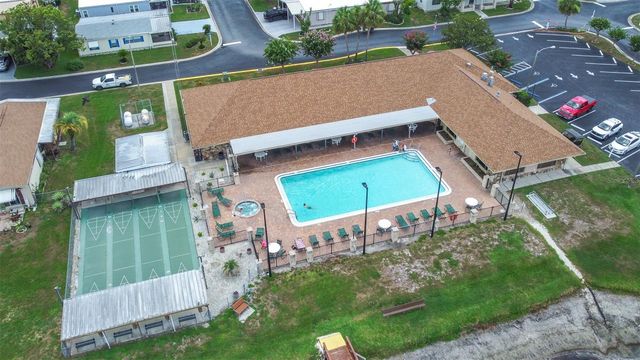 3041 SHORT LEAF STREET, Wesley Chapel, FL 33543