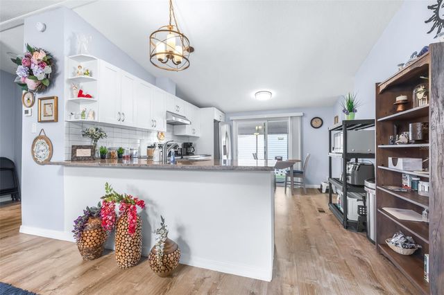 3041 SHORT LEAF STREET, Wesley Chapel, FL 33543