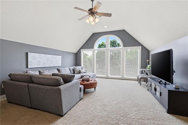 14603 Sherwood Street, Leawood, KS 66224