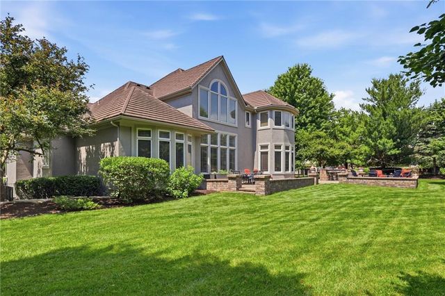 14603 Sherwood Street, Leawood, KS 66224