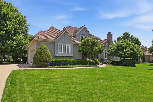 14603 Sherwood Street, Leawood, KS 66224