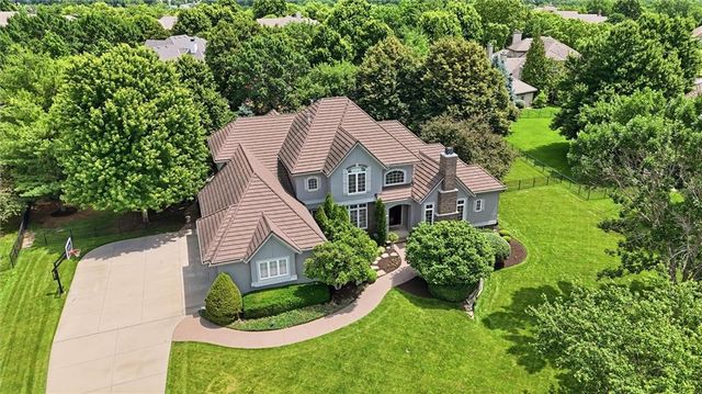 14603 Sherwood Street, Leawood, KS 66224