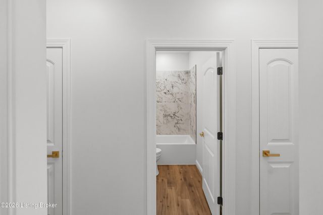 25 Betty Boyd Ln, Brandenburg, KY 40108