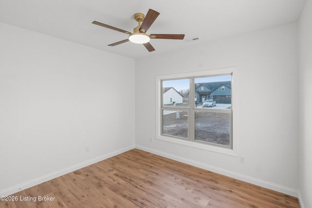 25 Betty Boyd Ln, Brandenburg, KY 40108