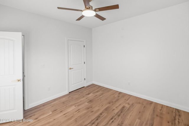 25 Betty Boyd Ln, Brandenburg, KY 40108