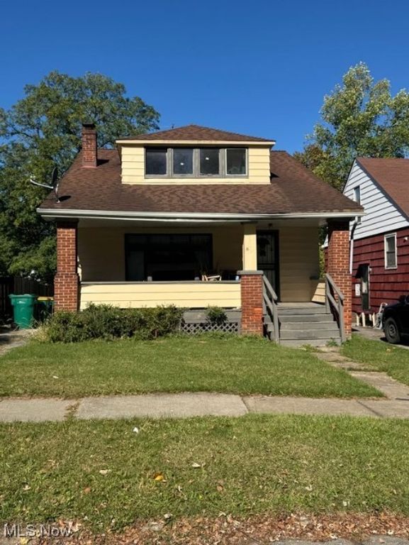 5562 Dalewood Avenue, Maple Heights, OH 44137