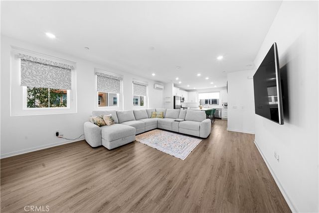 667 Lemon Lane, Covina, CA 91723