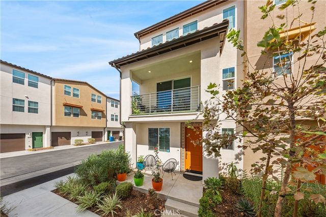 667 Lemon Lane, Covina, CA 91723
