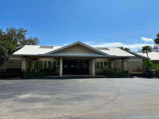 12619 SE CASCADES Court, Hobe Sound, FL 33455