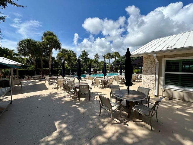 12619 SE CASCADES Court, Hobe Sound, FL 33455