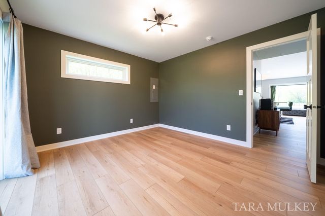 5421 143rd Avenue, Holland, MI 49423