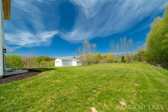 5421 143rd Avenue, Holland, MI 49423