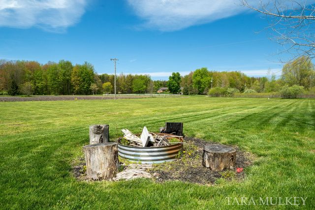 5421 143rd Avenue, Holland, MI 49423