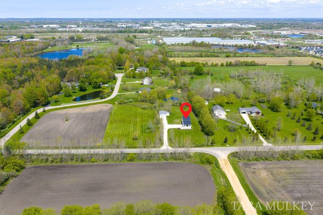 5421 143rd Avenue, Holland, MI 49423