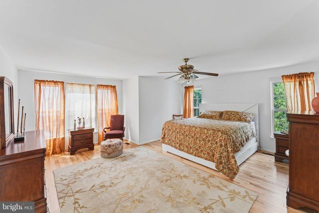 7887 CRANFORD FARM CIR, Lorton, VA 22079