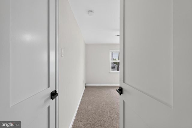 329 HOLMES RD, Holmes, PA 19043
