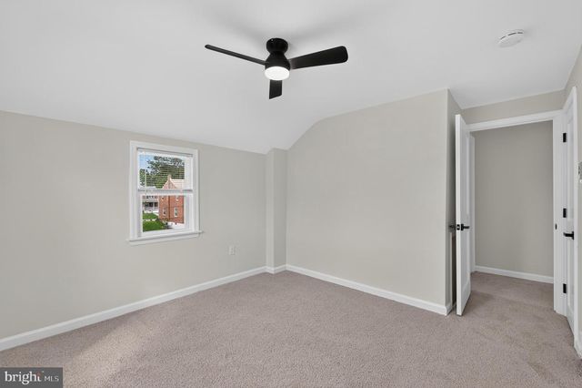 329 HOLMES RD, Holmes, PA 19043