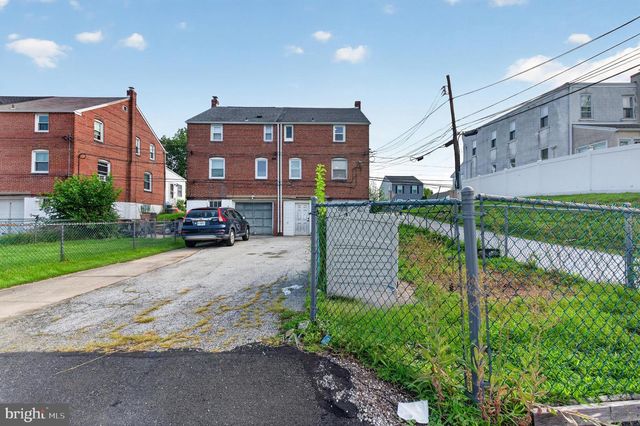 329 HOLMES RD, Holmes, PA 19043