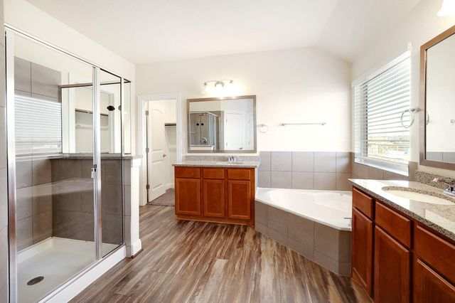 5805 Monrovia LN, Pflugerville, TX 78660