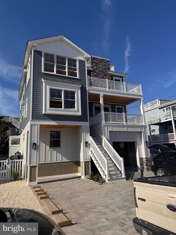 20 W JOSHUA AVE, Long Beach Township, NJ 08008