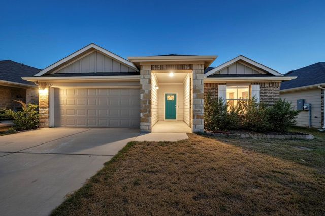322 Pedernales LN, Hutto, TX 78634
