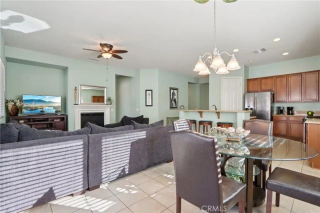 1641 Via Borrego, Hemet, CA 92545