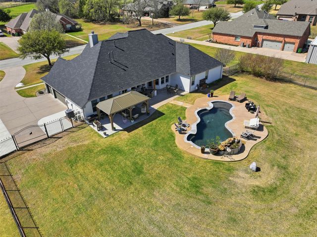 7021 Twin Hills Drive, Joshua, TX 76058