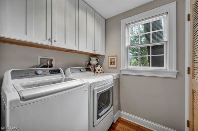 385 Longbeach, Bay Village, OH 44140