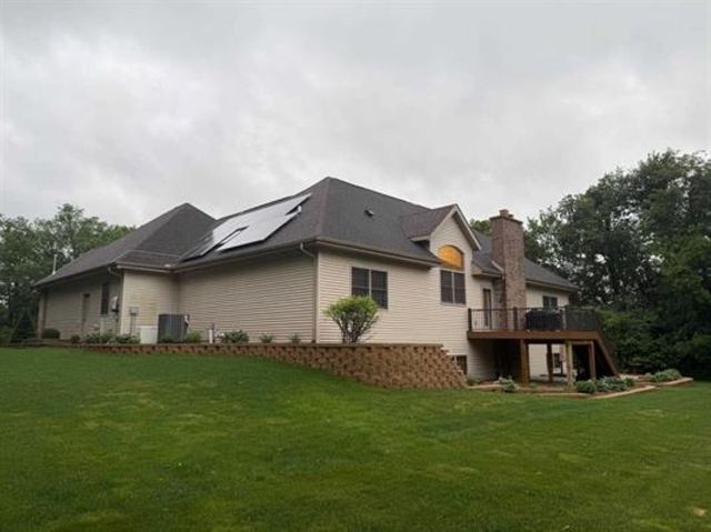 7310 Lone Cedar Trail, South Beloit, IL 61080