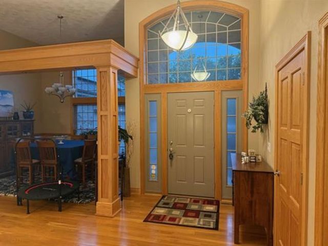 7310 Lone Cedar Trail, South Beloit, IL 61080