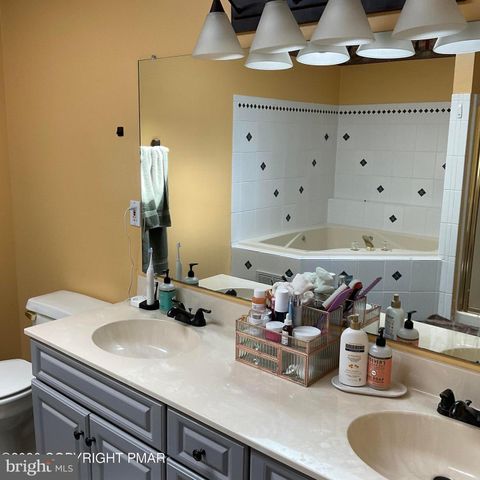 105 TINDE TRL, Pocono Lake, PA 18347