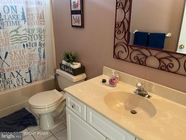 105 TINDE TRL, Pocono Lake, PA 18347