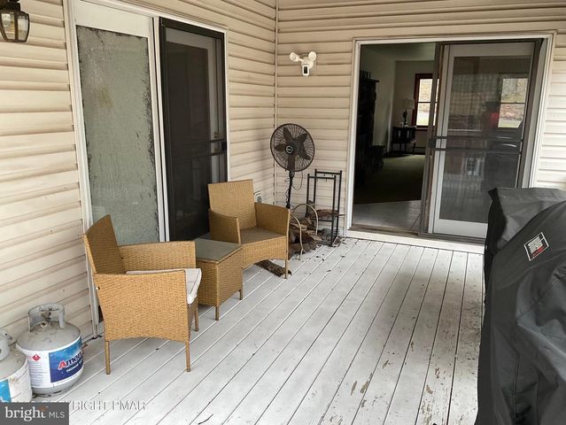 105 TINDE TRL, Pocono Lake, PA 18347