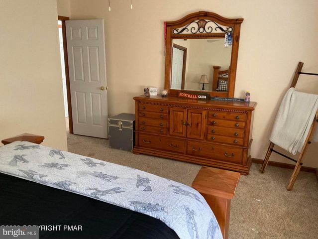 105 TINDE TRL, Pocono Lake, PA 18347