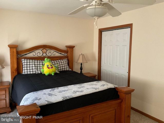105 TINDE TRL, Pocono Lake, PA 18347