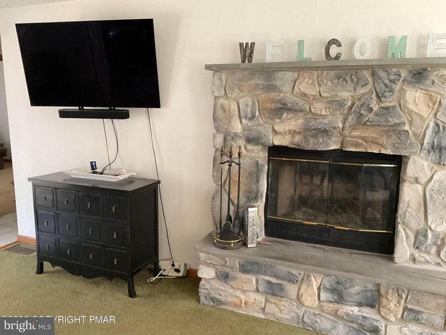 105 TINDE TRL, Pocono Lake, PA 18347