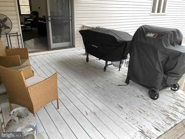 105 TINDE TRL, Pocono Lake, PA 18347