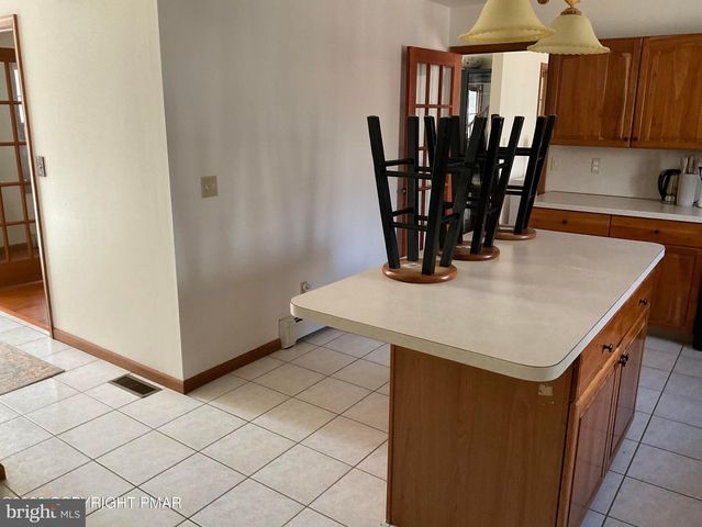 105 TINDE TRL, Pocono Lake, PA 18347