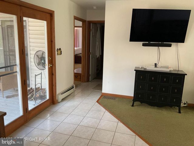 105 TINDE TRL, Pocono Lake, PA 18347