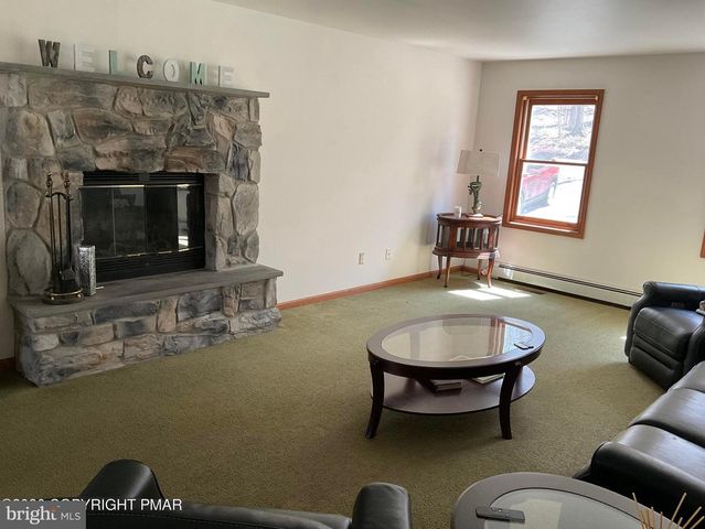 105 TINDE TRL, Pocono Lake, PA 18347